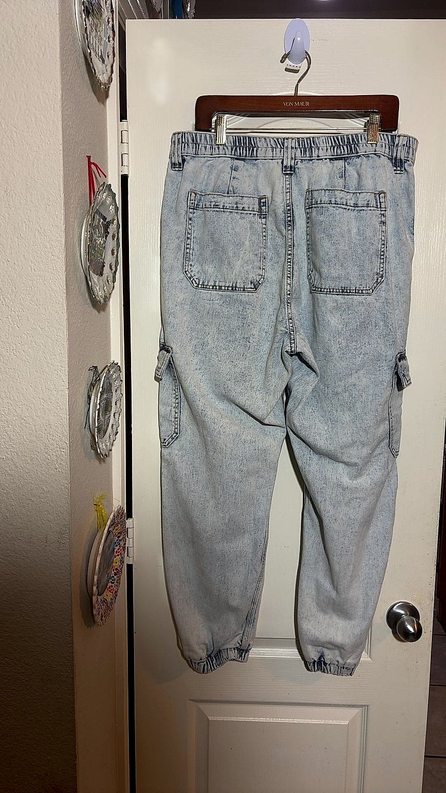 Aéropostale High Rise Denim Cargo Joggers, Light Acid Wash