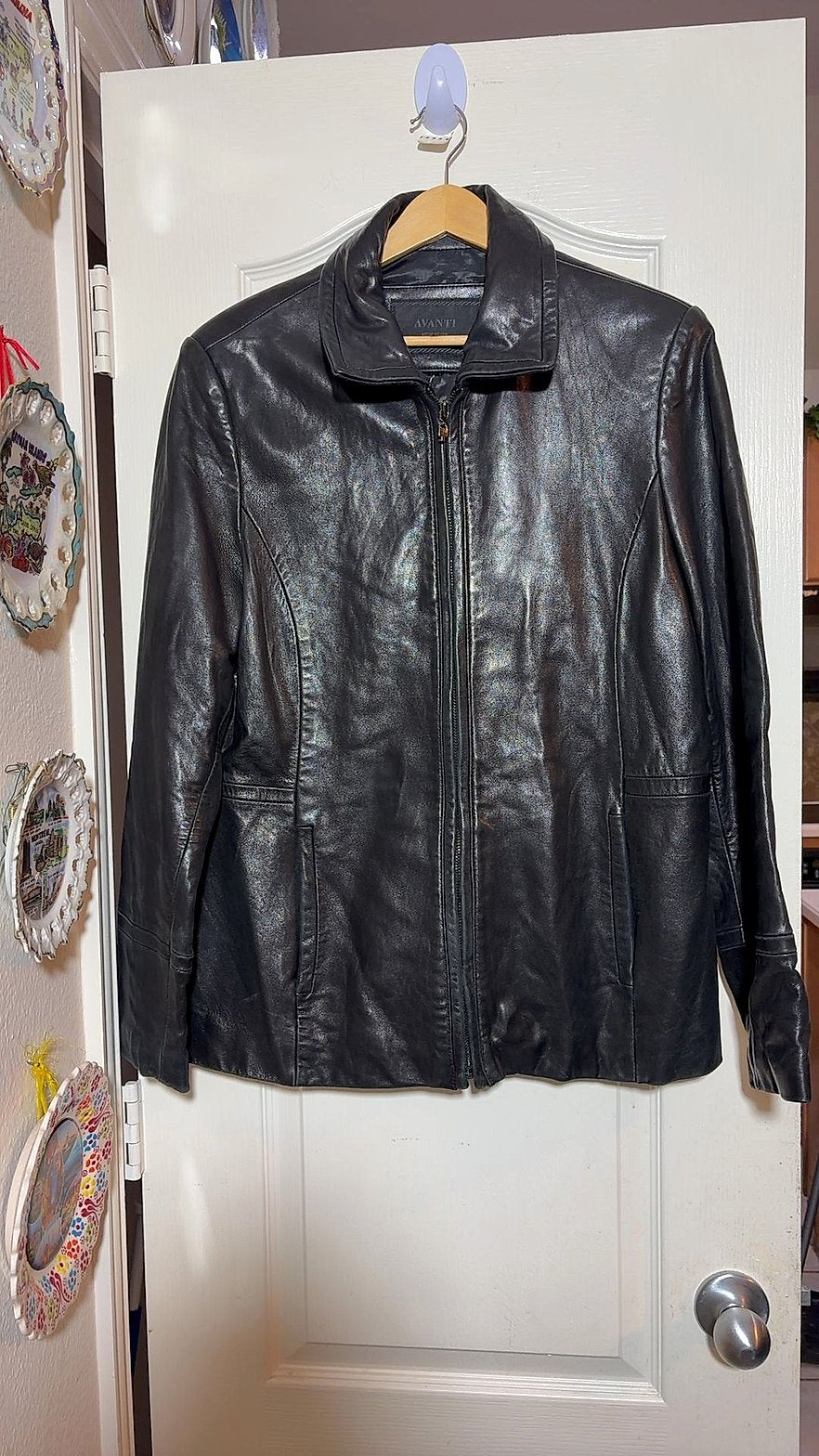 Avanti New York Women's Black Leather Zip-Front Jacket