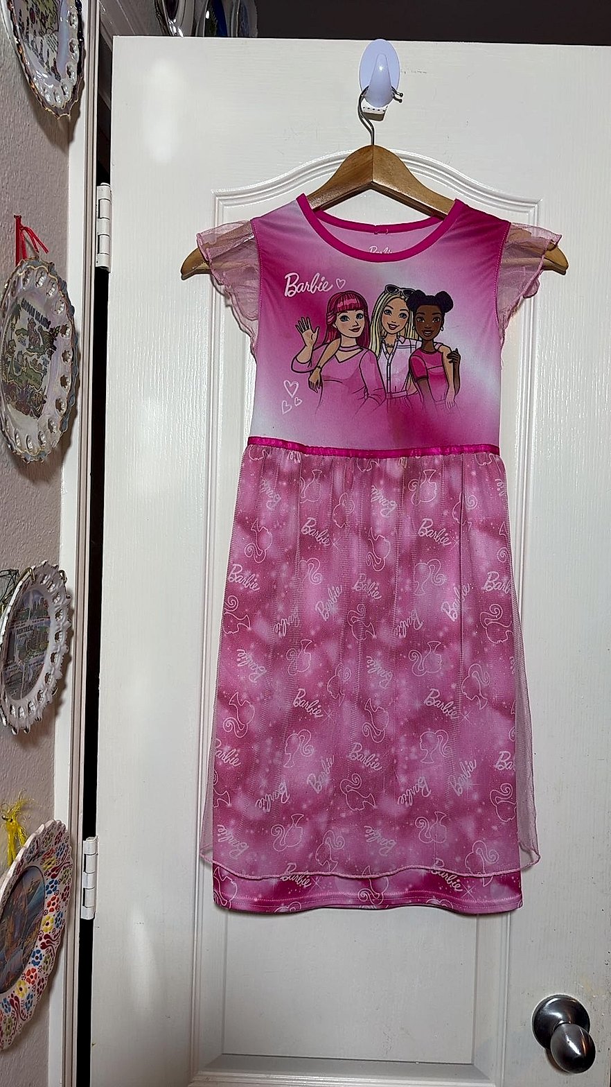 Barbie Girls' Pink Ombre Fantasy Nightgown with Tulle Skirt, Size M (7/8)