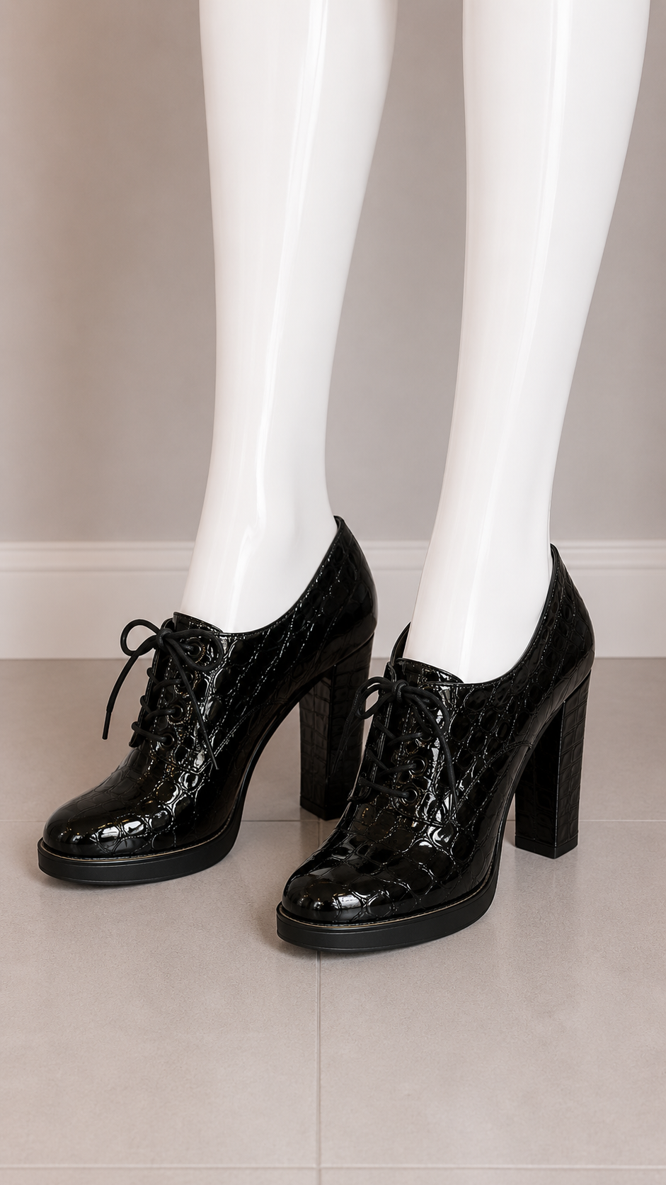 Steve Madden Black Croc-Embossed Patent Lace-Up Block Heel Ankle Booties