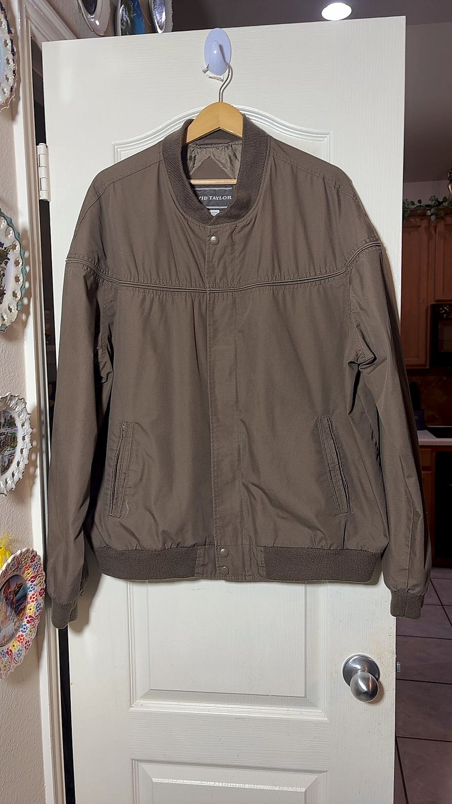 David Taylor Men's Brown Cotton-Blend Bomber Jacket with Ribbed Collar, Snap Placket, Piped Yoke and Zip Slash Pockets, Size XLT