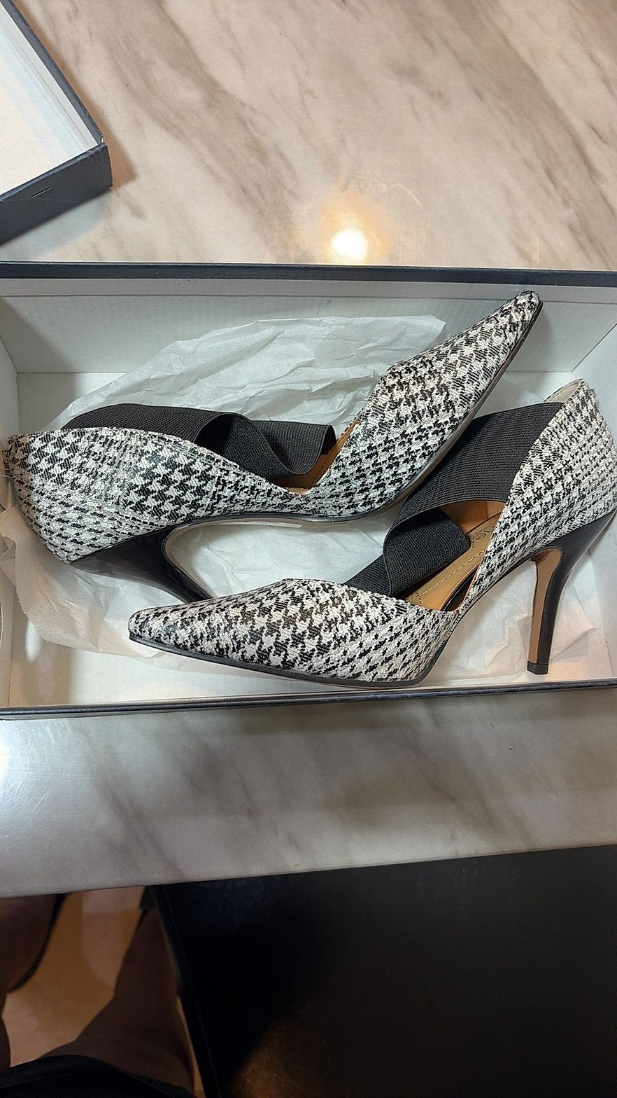 Houndstooth Pointed-Toe D'Orsay Pumps with Elastic Cross-Strap