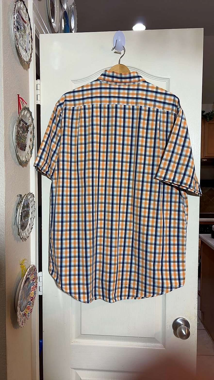 IZOD Men's Short Sleeve Plaid Button-Down Shirt, Size Large