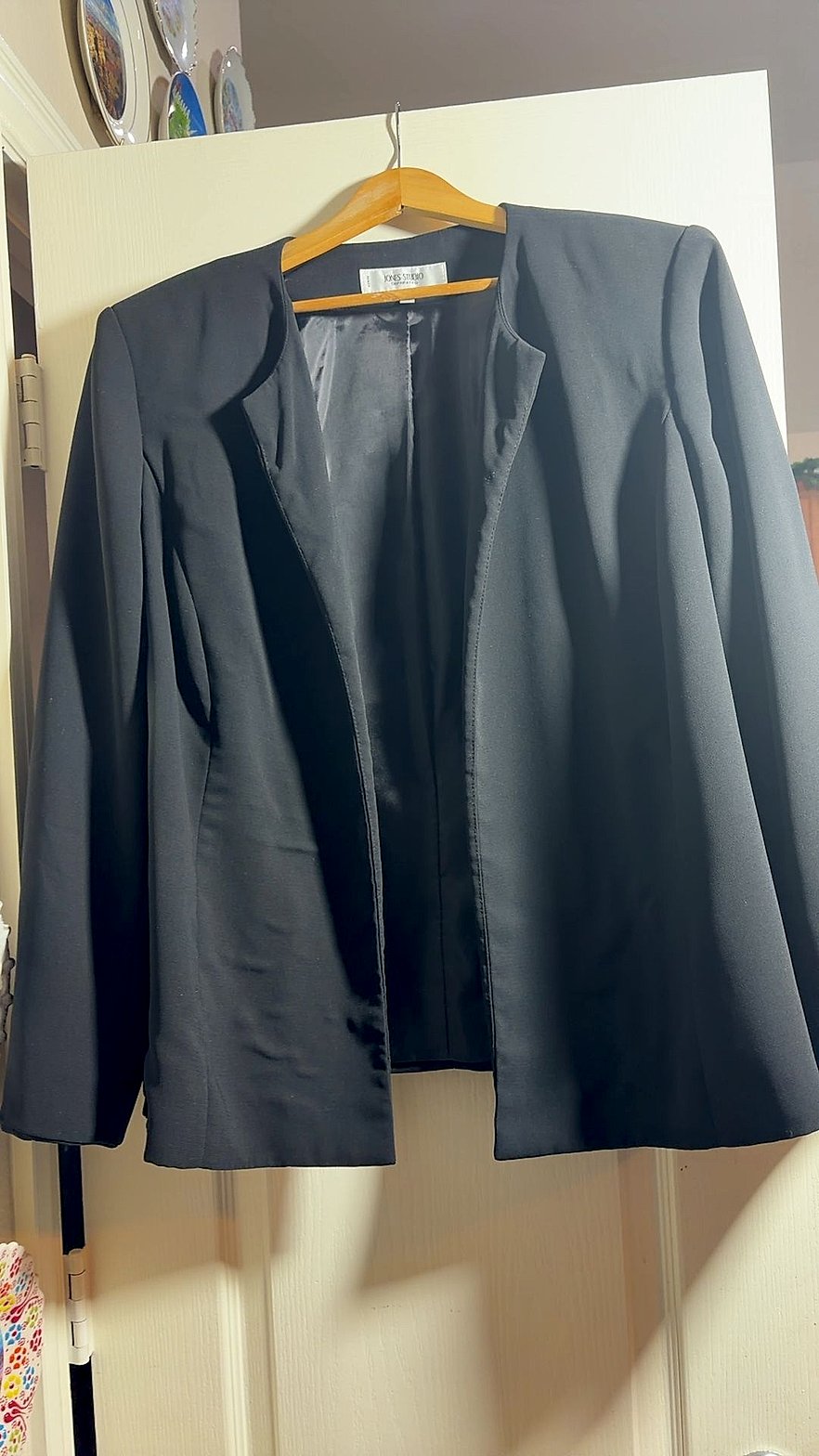 Jones Studio Separates Women's Black Open-Front Blazer, Size 20W