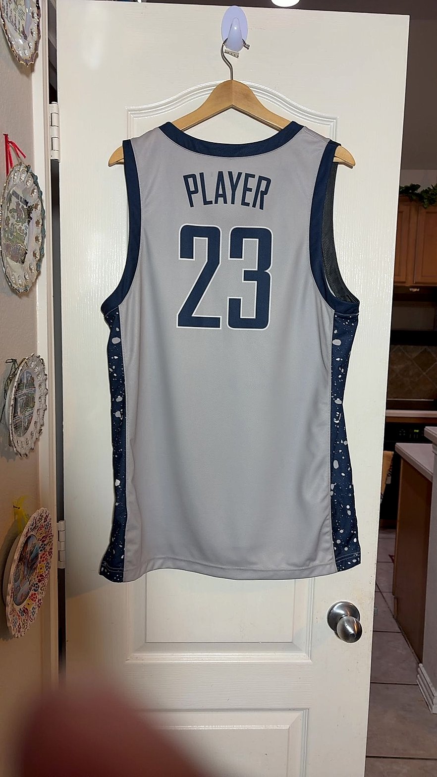 Jordan Brand Georgetown Hoyas #23 Player Basketball Jersey, Grey, Size Large