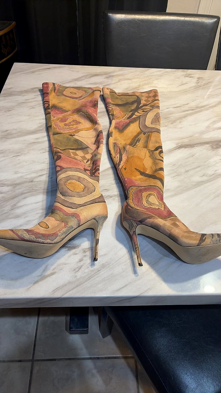 Knee-High Stiletto Boots with Abstract Watercolor Print