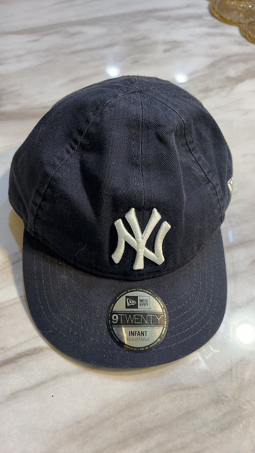 New Era 9TWENTY Infant New York Yankees Adjustable Baseball Cap - Navy
