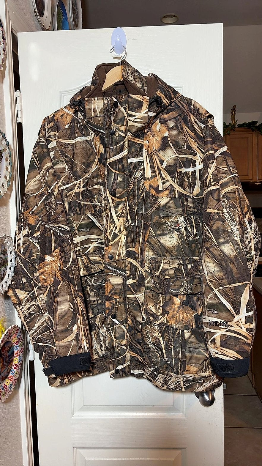 Redhead Bone Dry Waterfowl Hunting Jacket in Advantage MAX-4 HD Camo
