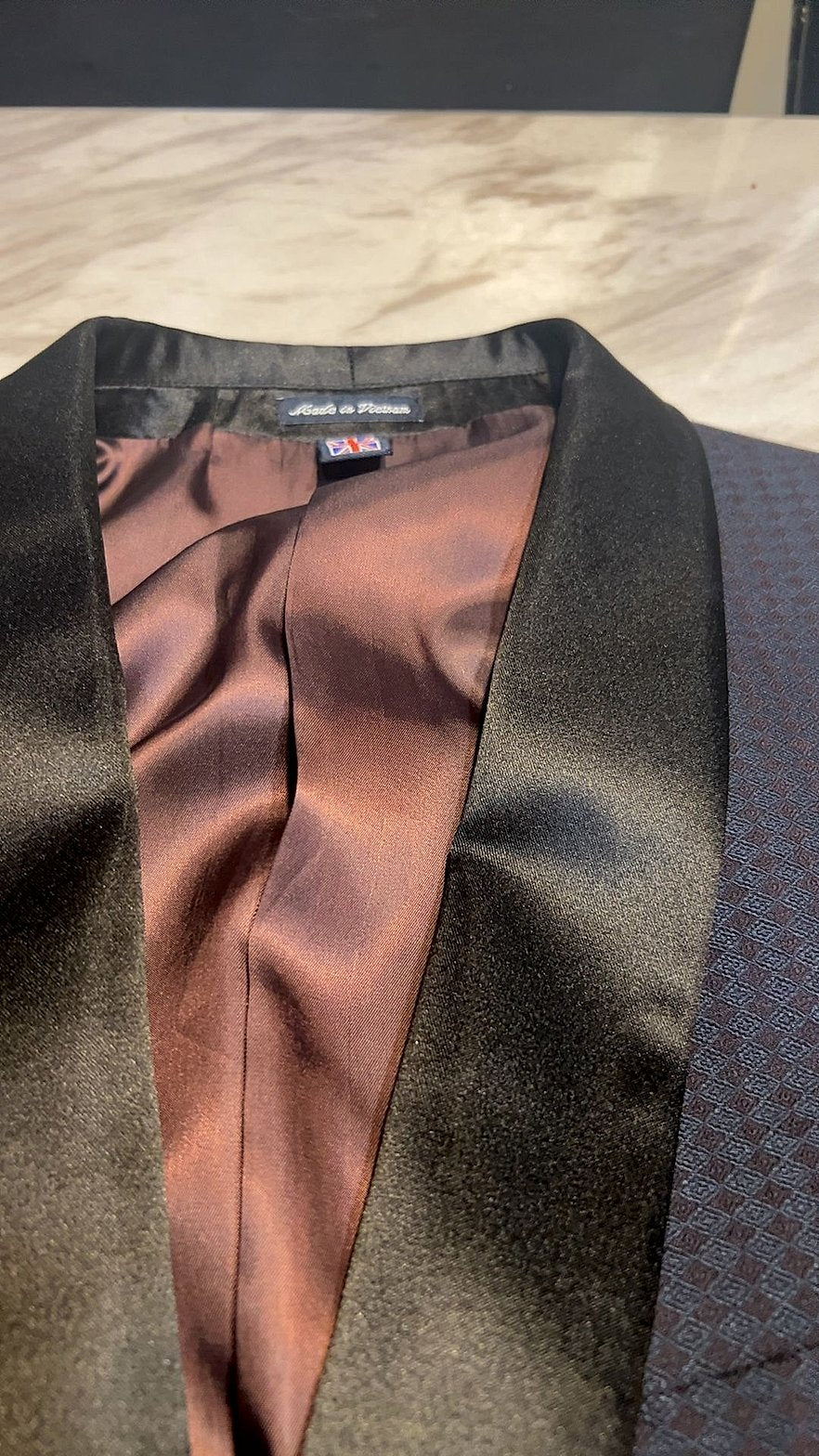 Savile Row Company Shawl Lapel Tuxedo Dinner Jacket Very Good Cond