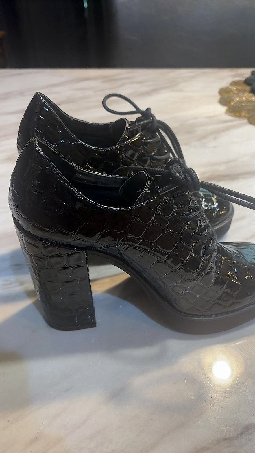 Steve Madden Black Croc-Embossed Patent Lace-Up Block Heel Ankle Booties