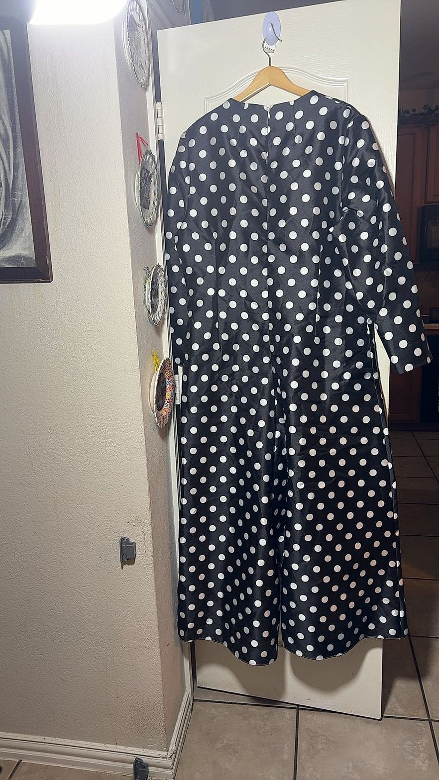 Terramina Collection New York Black & White Polka Dot Satin Wide-Leg Jumpsuit, Long Sleeve V-Neck, Size 18