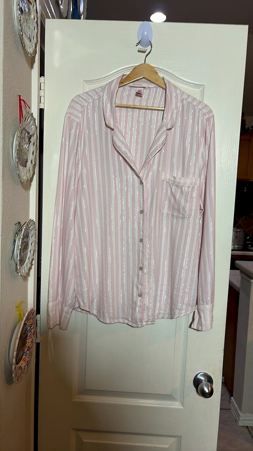 Victoria's Secret Pink & White Metallic Stripe Sleep Shirt / Pajama Top, Size XL