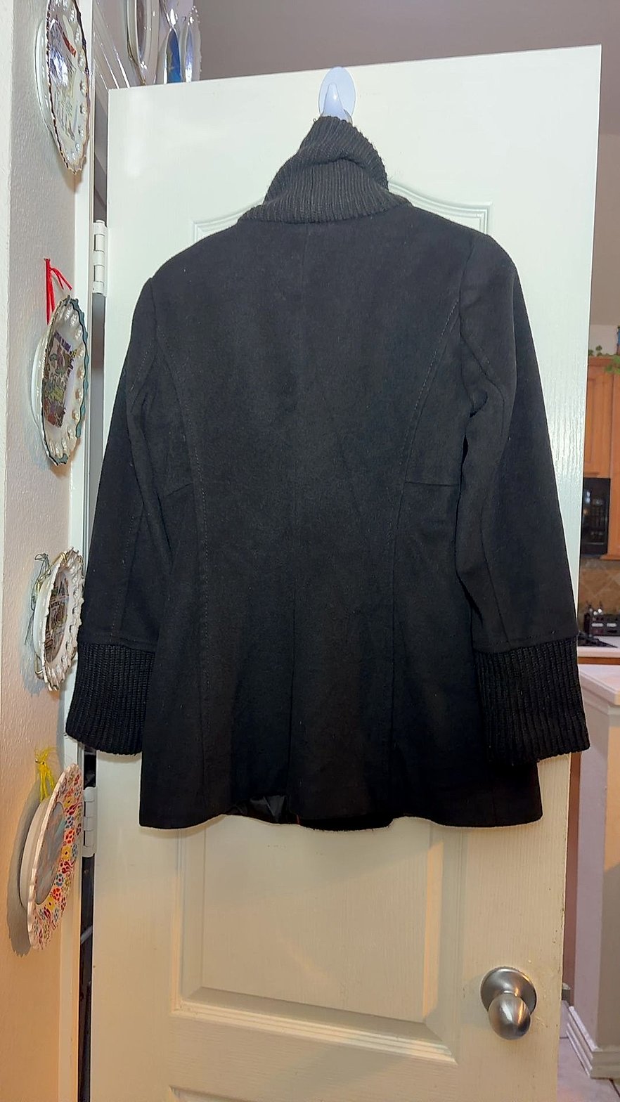 Vince Camuto Women's Black Wool-Blend Coat with Knit Shawl Collar and Toggle Closure, Size PM