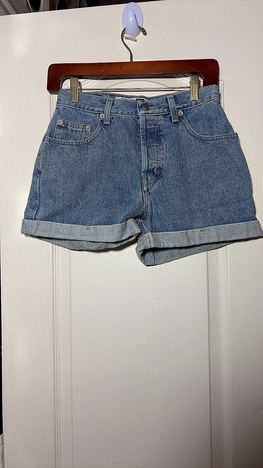 Vintage 1990s Gap Denim Women's Loose Fit Cuffed Jean Shorts, Best Basics, Light Wash, Size 2