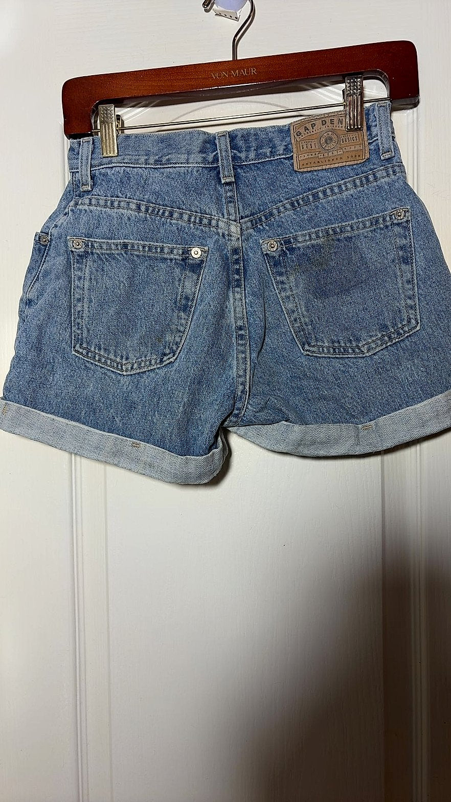 Vintage 1990s Gap Denim Women's Loose Fit Cuffed Jean Shorts, Best Basics, Light Wash, Size 2