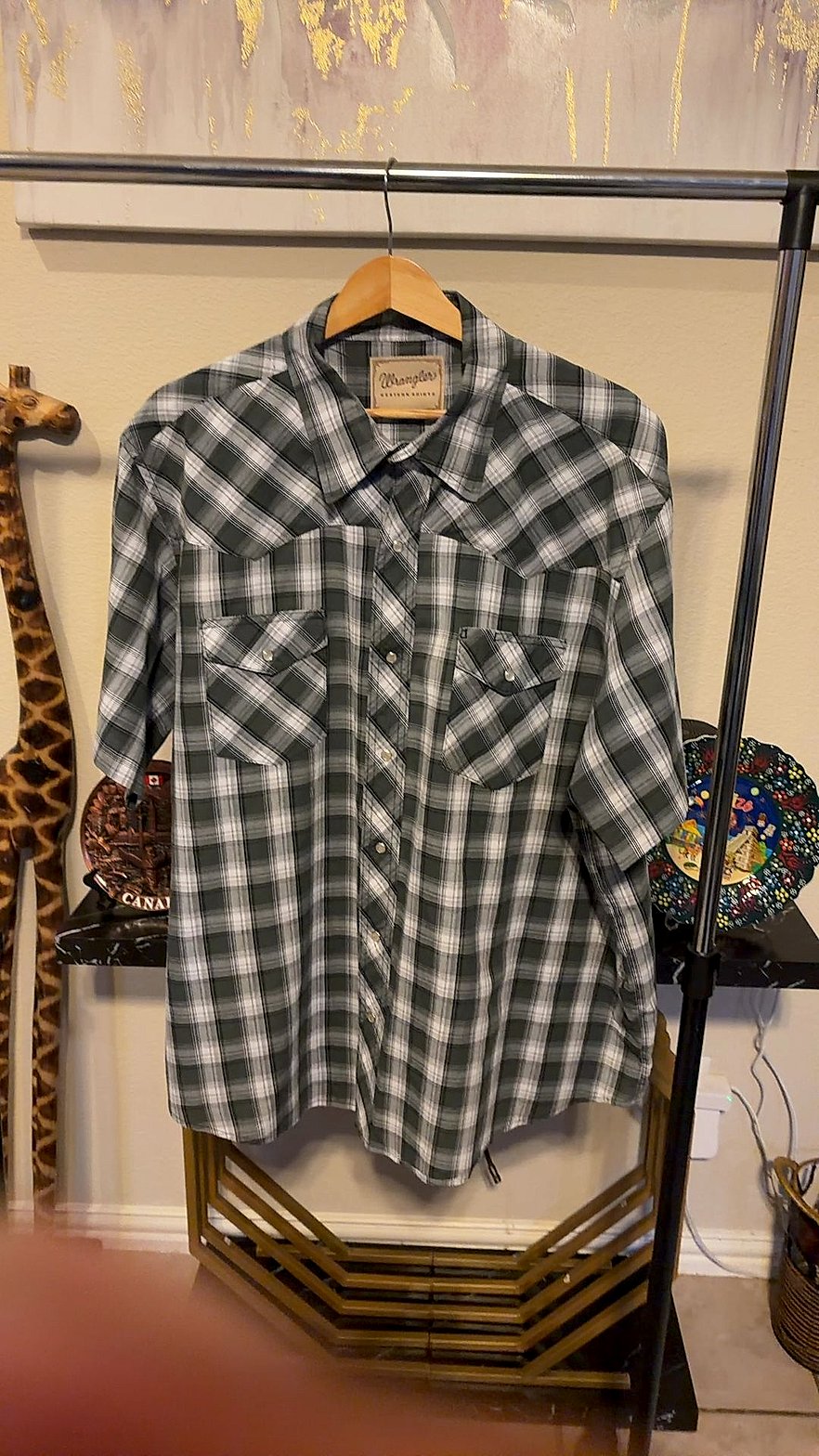 Wrangler Western Shirts Men's Short-Sleeve Pearl Snap Plaid Shirt