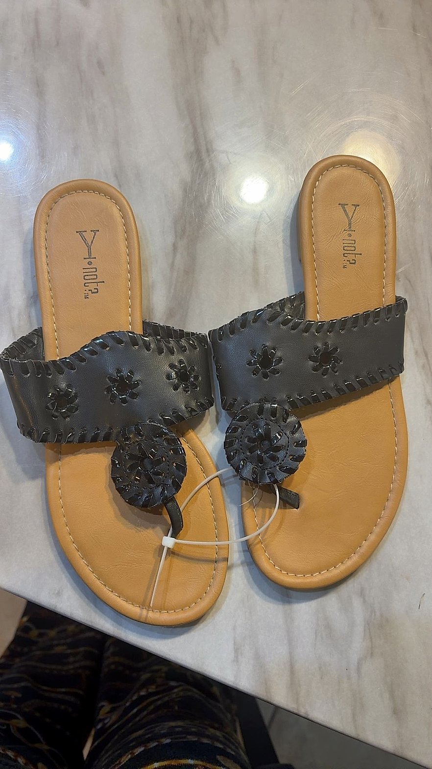 Y-Not? Black Whipstitch Rosette Thong Sandals, Women's Size 9